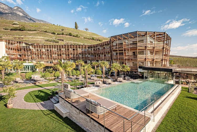 Nach Umbau: Seeleiten Lake Spa Hotel eröffnet