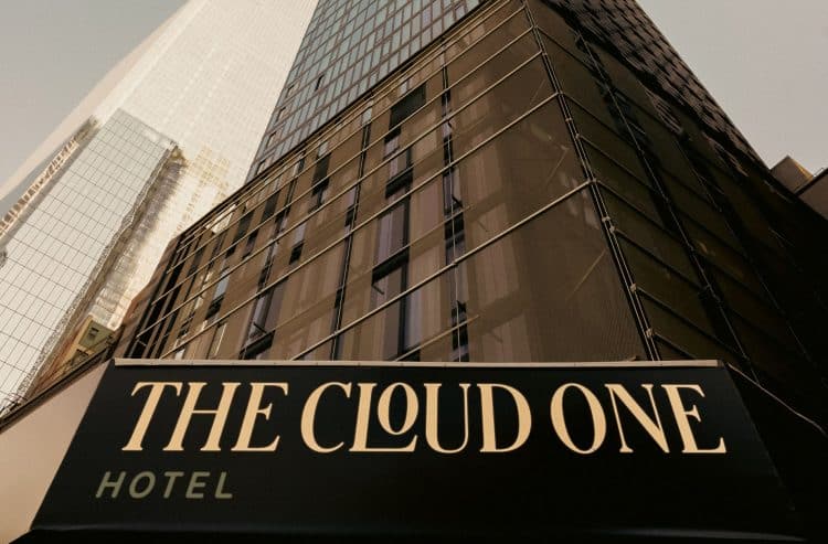 Erstes Hotel in New York: Motel One launcht die Marke “The Cloud One”